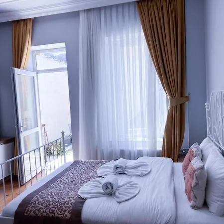 West Taksim Apart-hotel