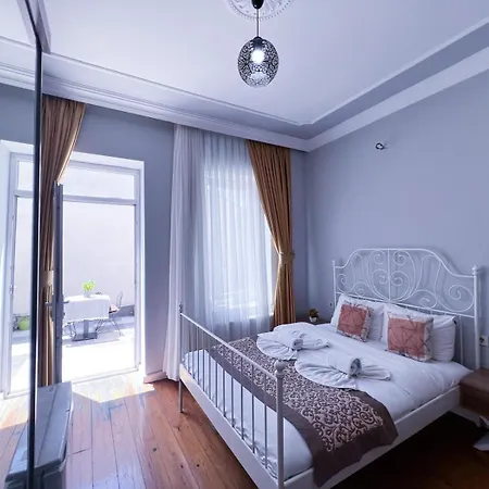 West Taksim Apart-hotel *
