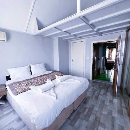 West Taksim Aparthotel *
